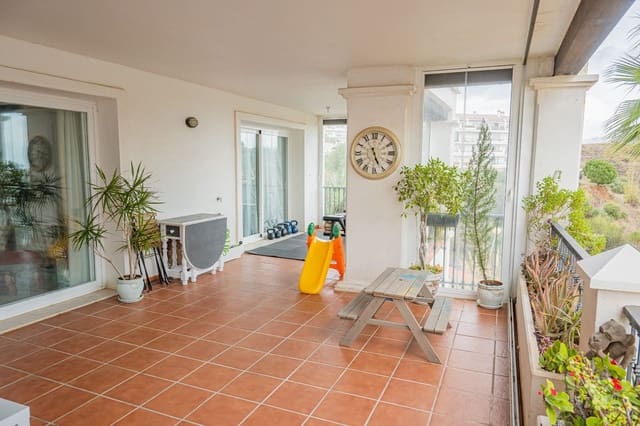 2 sypialnia Apartament na sprzedaż w Calahonda, Mijas z basenem - 385 000 € (Ref: 9844481)