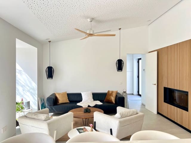 Finca/Maison de Campagne de 4 chambres à louer à Establiments, Palma de Mallorca avec piscine - 14 000 € (Ref: 9849855)