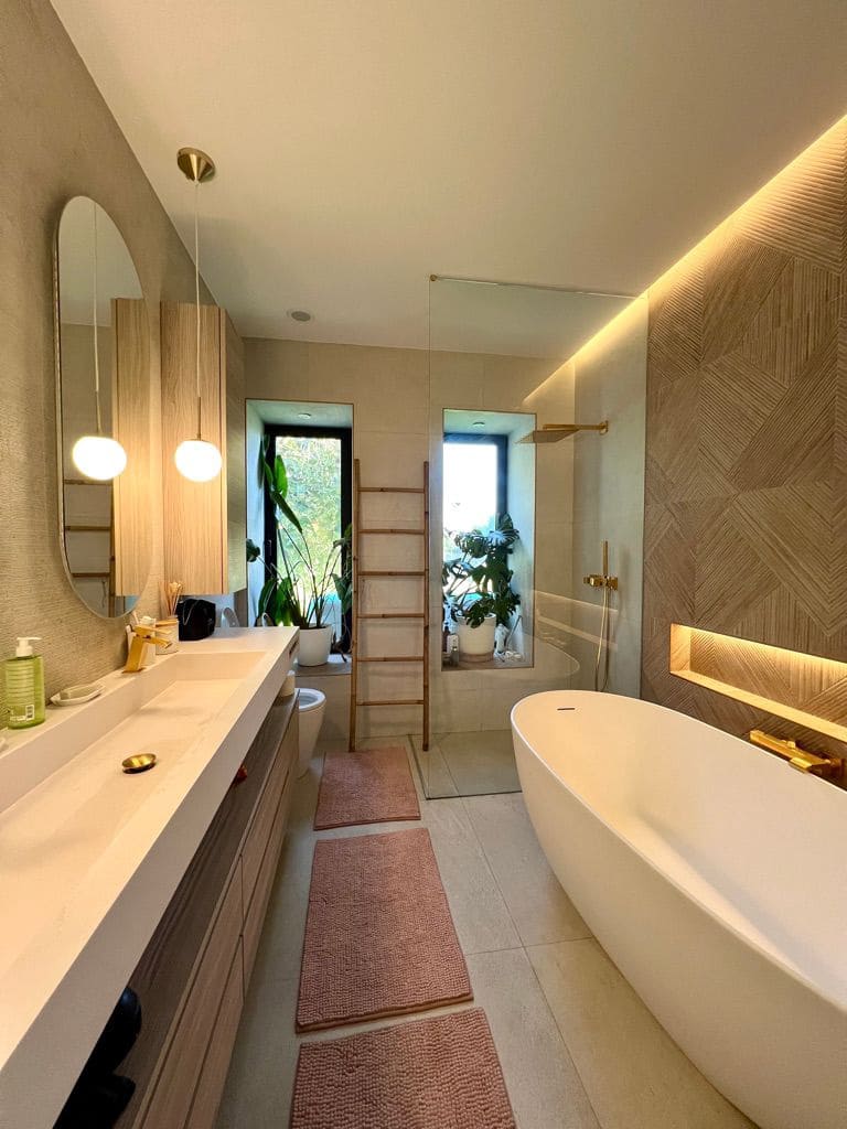 Finca/Casa Rural de 4 habitaciones en Palma de Mallorca en alquiler con piscina - 14.000 € (Ref: 9849855)