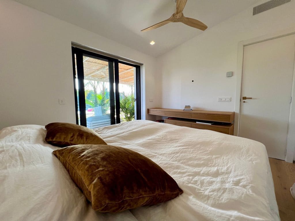 Finca/Casa Rural de 4 habitaciones en Palma de Mallorca en alquiler con piscina - 14.000 € (Ref: 9849855)