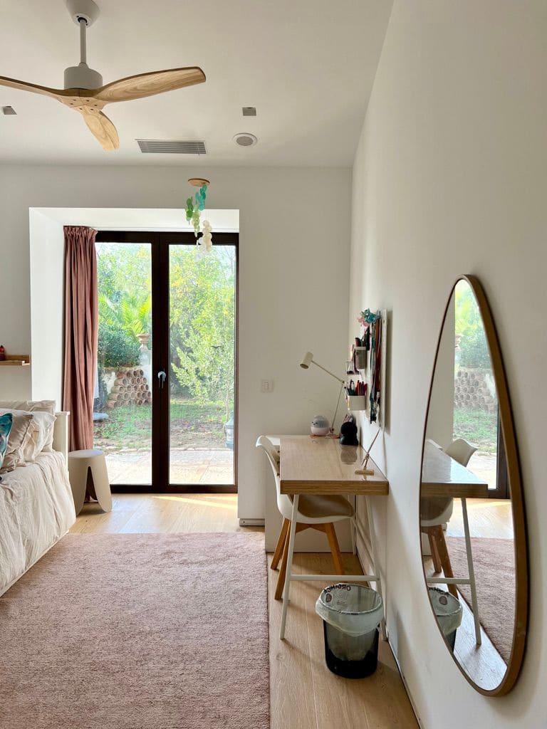 Finca/Casa Rural de 4 habitaciones en Palma de Mallorca en alquiler con piscina - 14.000 € (Ref: 9849855)