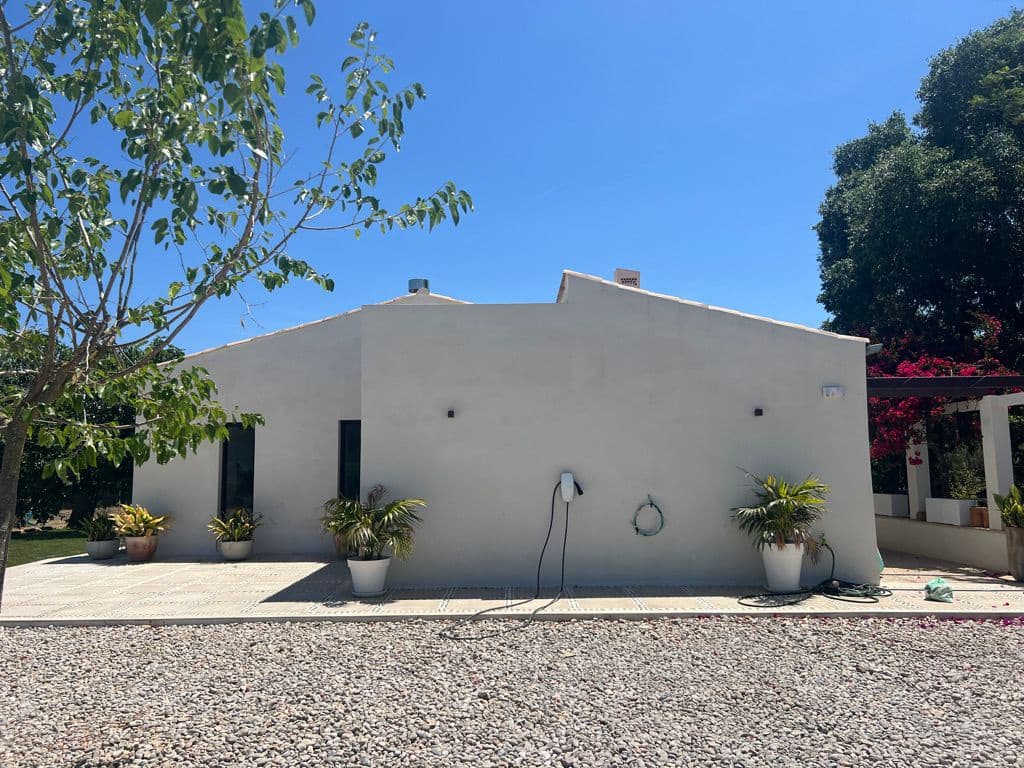 Finca/Casa Rural de 4 habitaciones en Palma de Mallorca en alquiler con piscina - 14.000 € (Ref: 9849855)