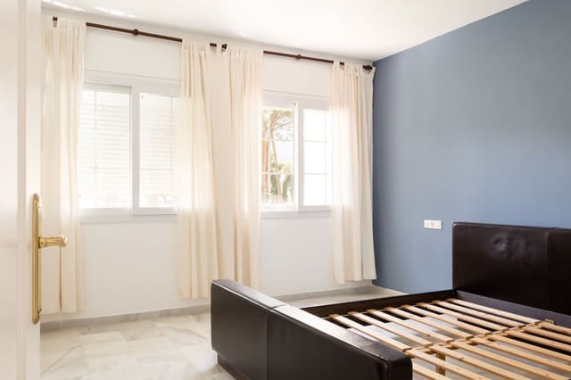 2 soveværelse Byhus til salg i Alhaurín de la Torre - € 419.000 (Ref: 9850577)