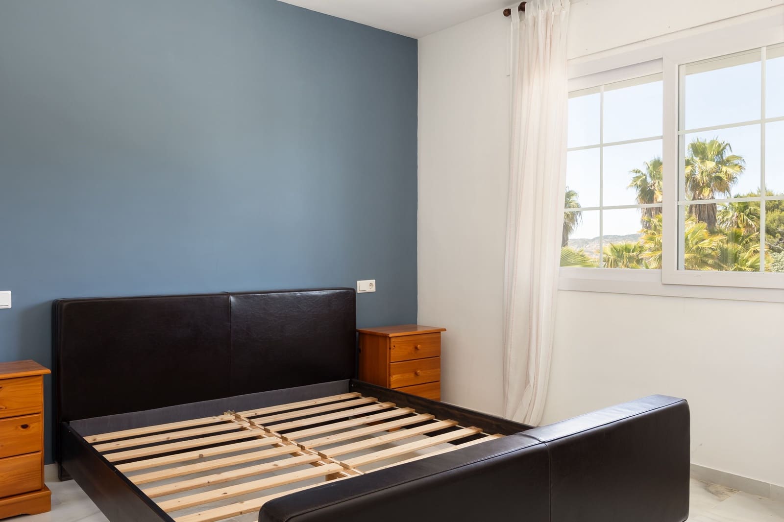 2 quarto Casa em Banda para venda em Alhaurin de la Torre - 419 000 € (Ref: 9850577)