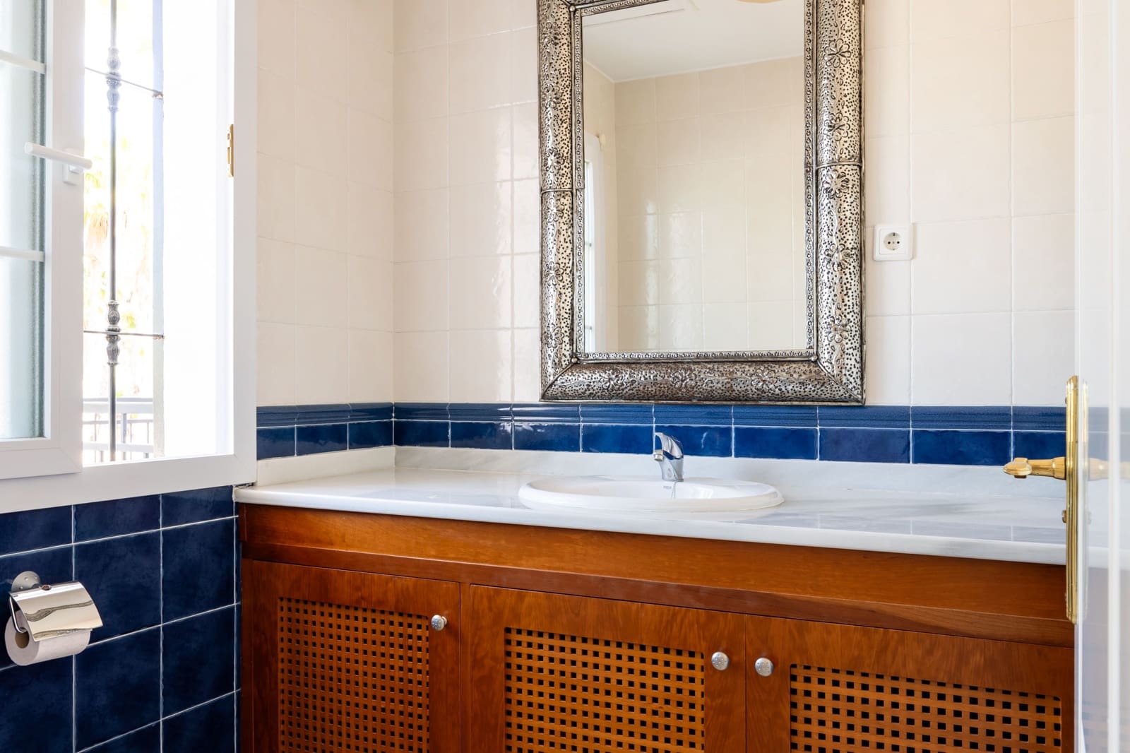 2 quarto Casa em Banda para venda em Alhaurin de la Torre - 419 000 € (Ref: 9850577)