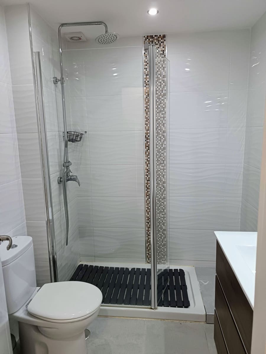 2 bedroom Apartment for rent in Mijas Costa with pool garage - € 1,400 (Ref: 9853024)
