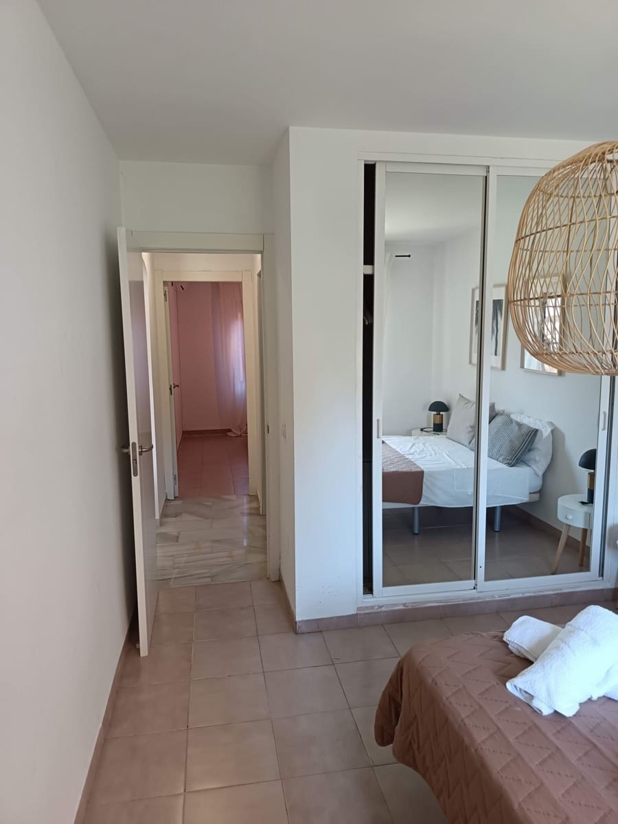 2 bedroom Apartment for rent in Mijas Costa with pool garage - € 1,400 (Ref: 9853024)