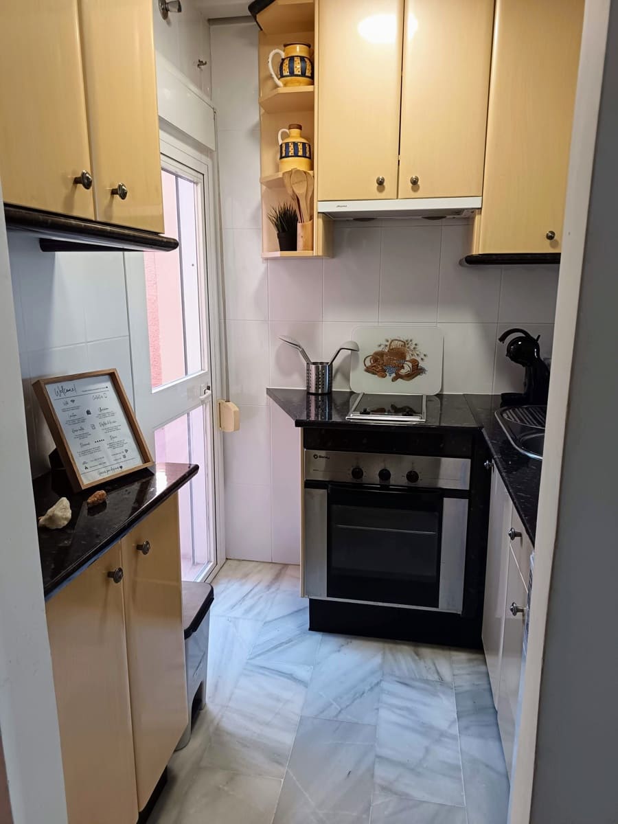 2 bedroom Apartment for rent in Mijas Costa with pool garage - € 1,400 (Ref: 9853024)