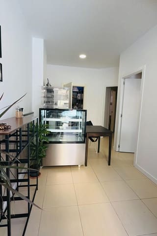 1 soverom Kommersiell til salgs i Centro ciudad, Fuengirola - € 35 000 (Ref: 9854409)