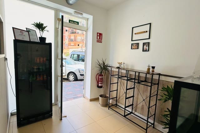 1 soverom Kommersiell til salgs i Centro ciudad, Fuengirola - € 35 000 (Ref: 9854409)