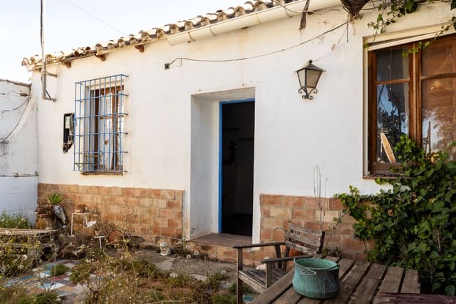 Hus til salgs i Camino del Colmenar, Málaga by med svømmebasseng - € 550 000 (Ref: 9855932)