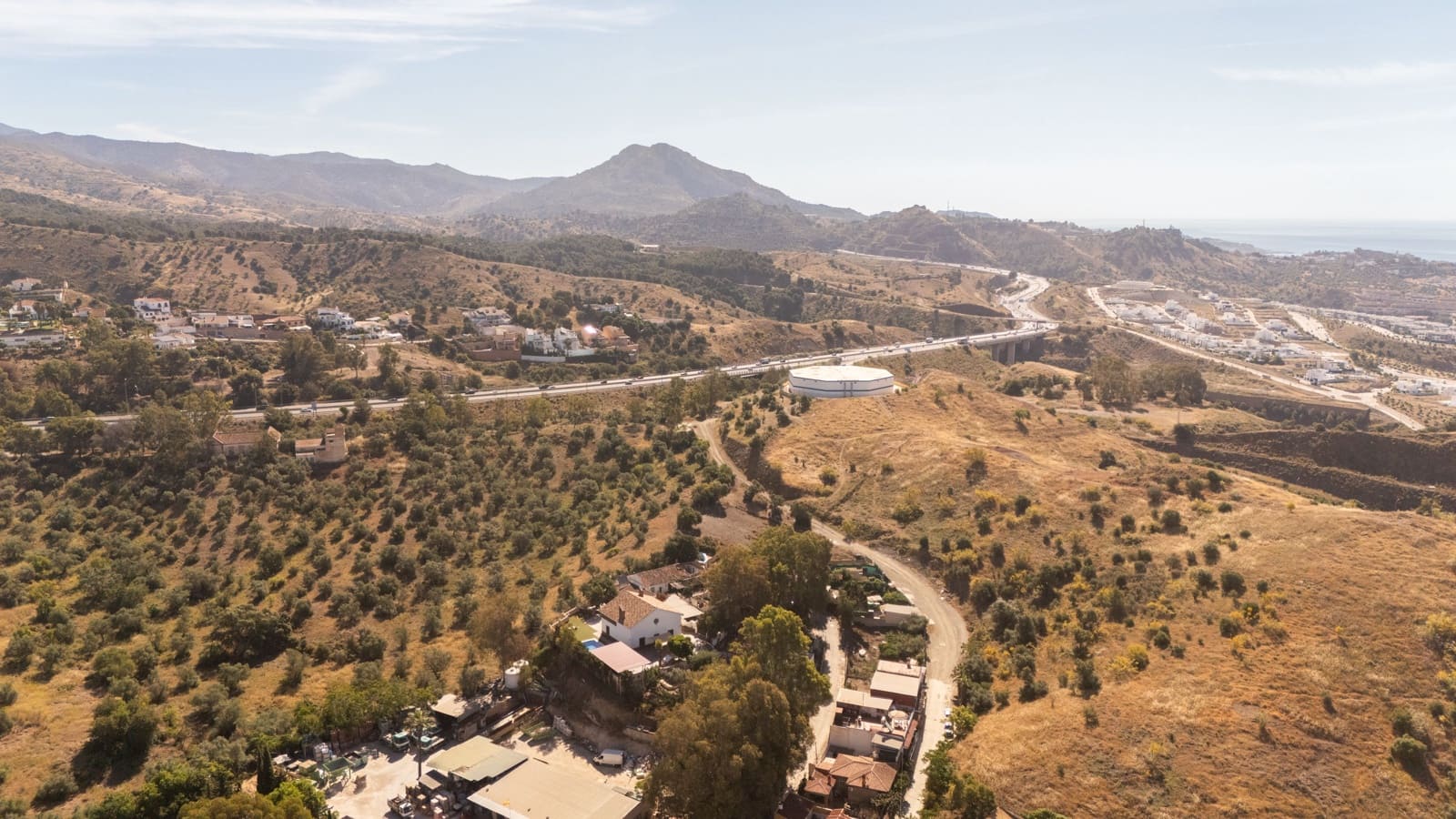 Hus til salgs i Malaga by med svømmebasseng - € 550 000 (Ref: 9855932)