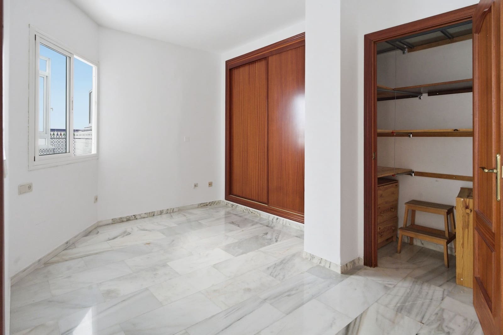 3 bedroom Apartment for rent in Malaga city with garage - € 1,500 (Ref: 9856327)