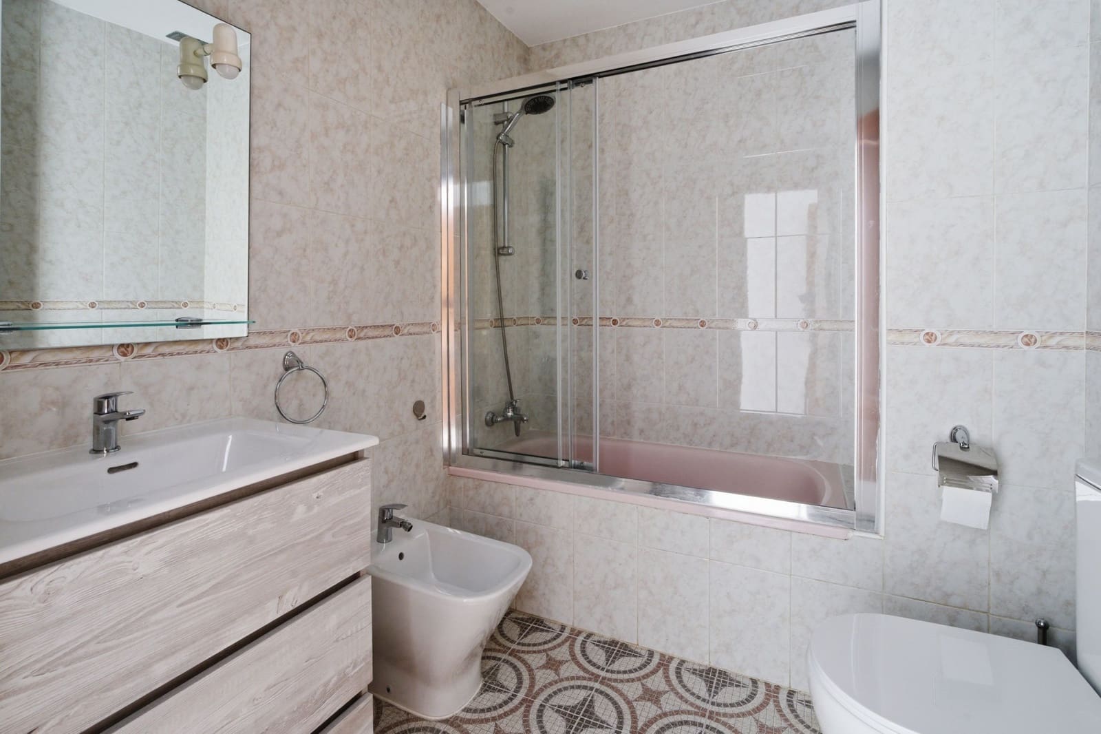 3 bedroom Apartment for rent in Malaga city with garage - € 1,500 (Ref: 9856327)