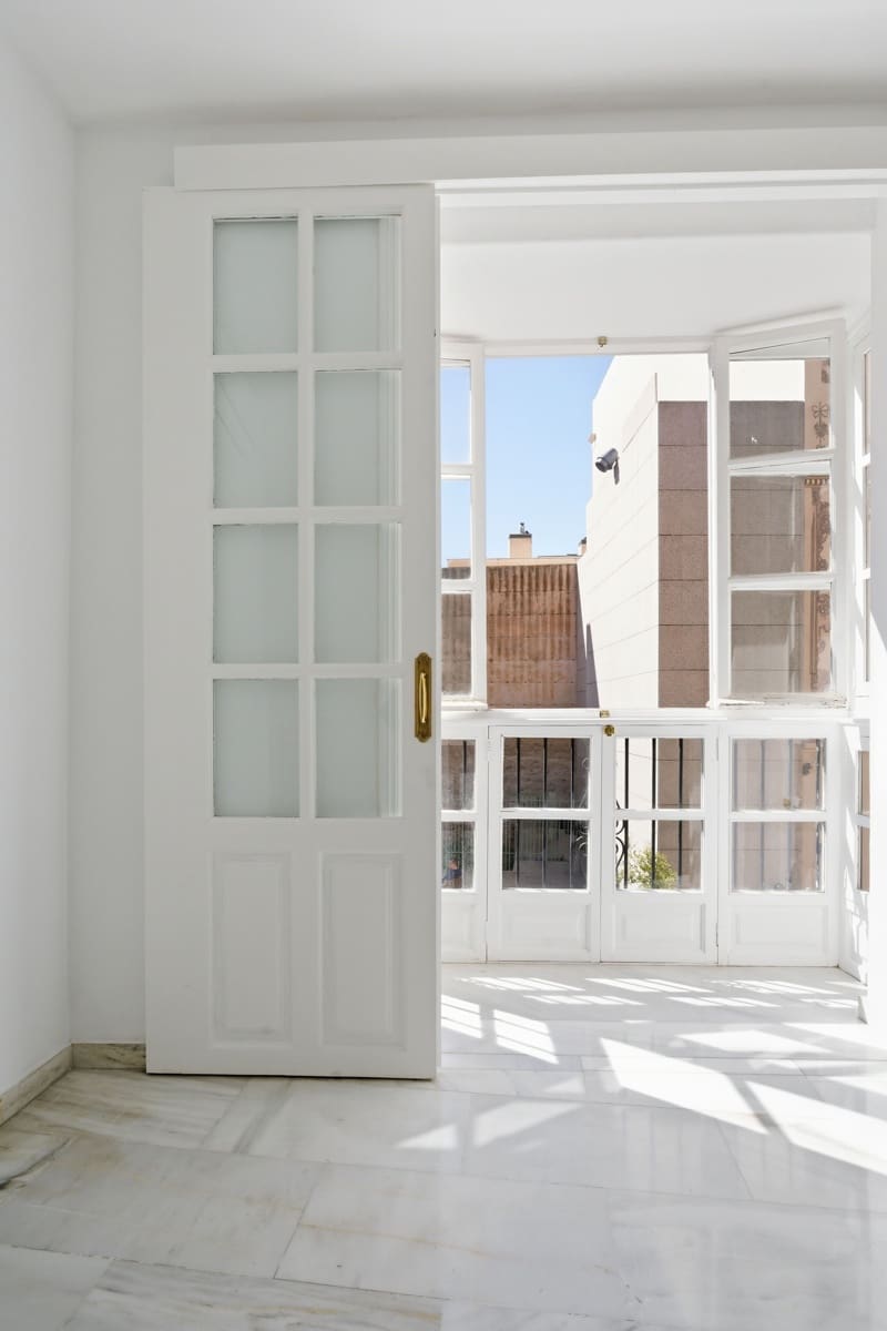 3 bedroom Apartment for rent in Malaga city with garage - € 1,500 (Ref: 9856327)