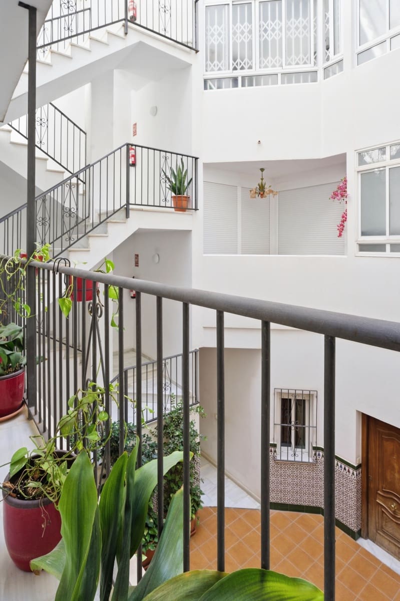 3 bedroom Apartment for rent in Malaga city with garage - € 1,500 (Ref: 9856327)