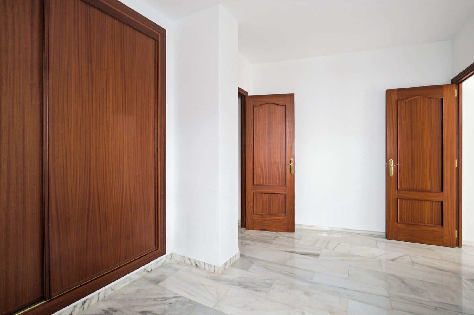 3 bedroom Apartment for rent in Malaga city with garage - € 1,500 (Ref: 9856327)