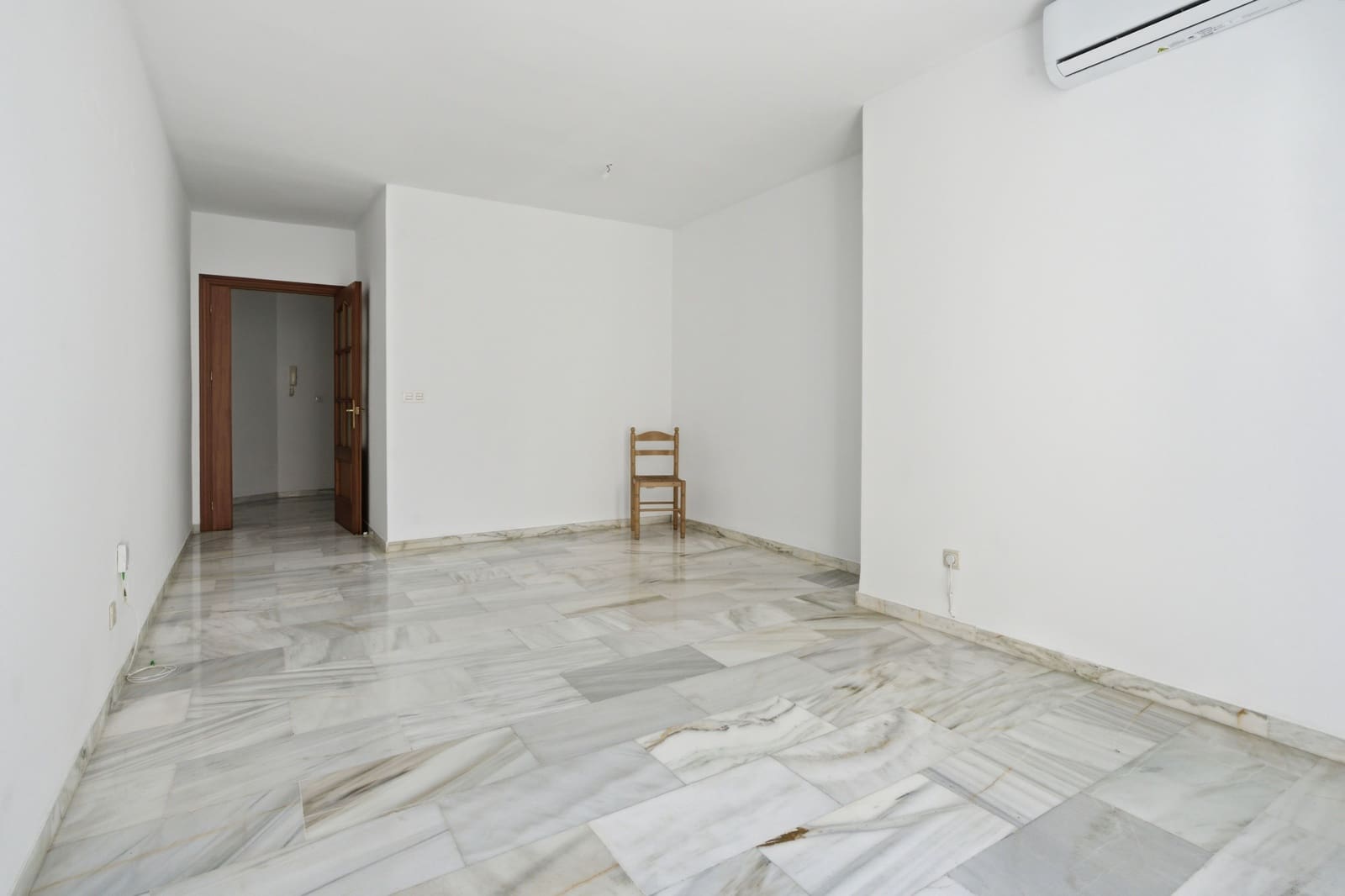 3 bedroom Apartment for rent in Malaga city with garage - € 1,500 (Ref: 9856327)