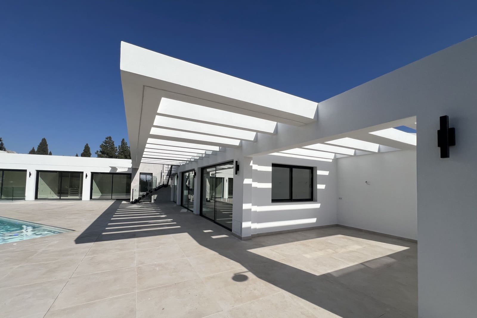 6 sypialnia Willa na sprzedaż w Mijas Costa z basenem - 2 548 000 € (Ref: 9860821)