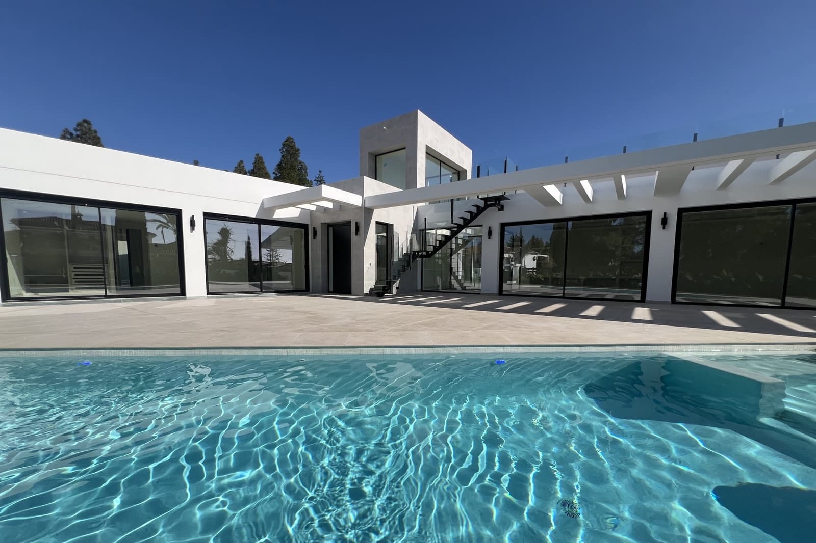 6 sypialnia Willa na sprzedaż w Mijas Costa z basenem - 2 548 000 € (Ref: 9860821)