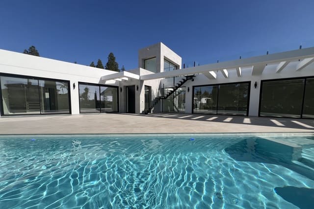 6 sypialnia Willa na sprzedaż w El Faro de Calaburra - Chaparral, Mijas z basenem - 2 548 000 € (Ref: 9860821)