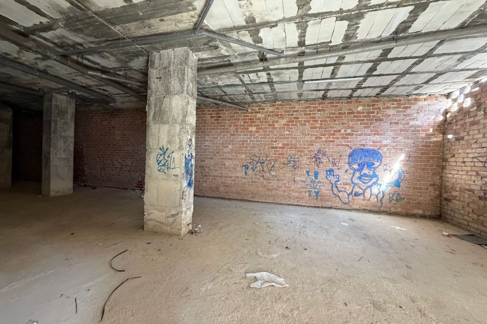 Commercial for rent in Fuengirola - € 1,900 (Ref: 9861415)