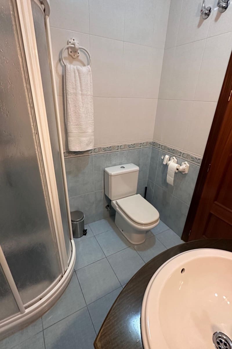 2 bedroom Apartment for sale in Antequera - € 195,000 (Ref: 9863907)