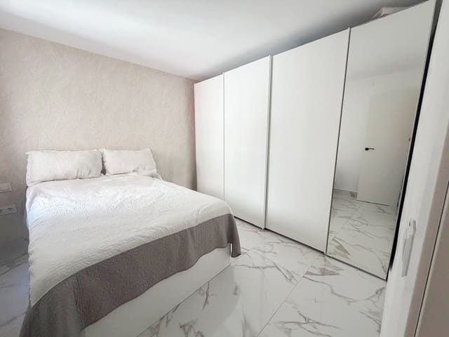 3 bedroom Flat for sale in Jaén city - € 95,000 (Ref: 9867456)