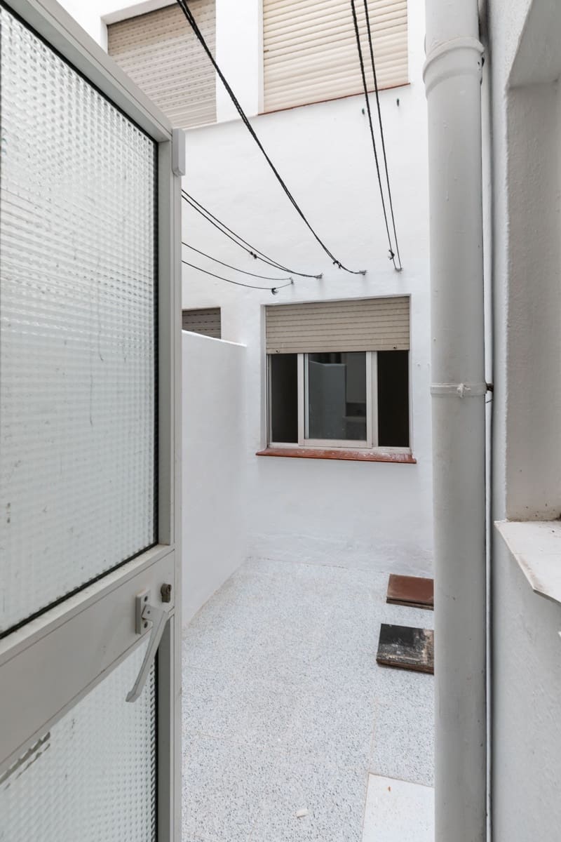 3 soveværelse Lejlighed til salg i Marbella - € 329.000 (Ref: 9867681)