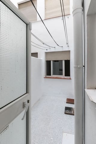 3 soveværelse Lejlighed til salg i Casco Antiguo, Marbella - € 329.000 (Ref: 9867681)