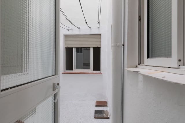 3 soveværelse Lejlighed til salg i Casco Antiguo, Marbella - € 329.000 (Ref: 9867681)