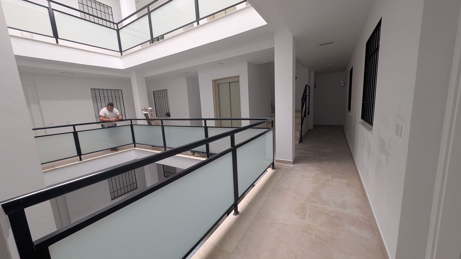 2 soveværelse Lejlighed til salg i Mijas Costa - € 220.000 (Ref: 9870436)
