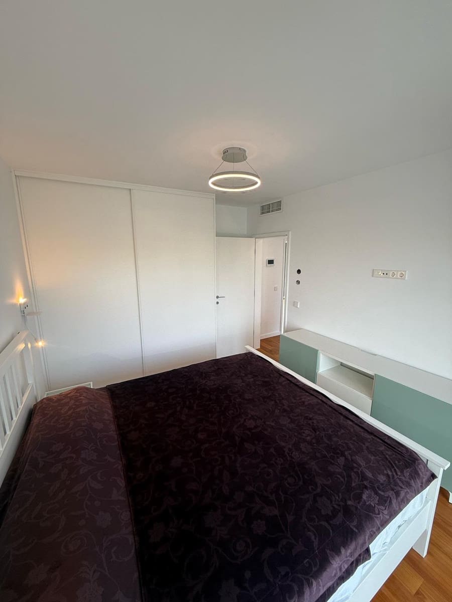 4 soveværelse Byhus til leje i Palma de Mallorca med swimmingpool garage - € 4.700 (Ref: 9872397)