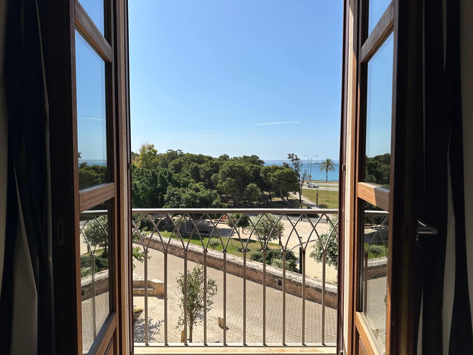 2 soveværelse Lejlighed til leje i Palma de Mallorca med garage - € 3.500 (Ref: 9877231)