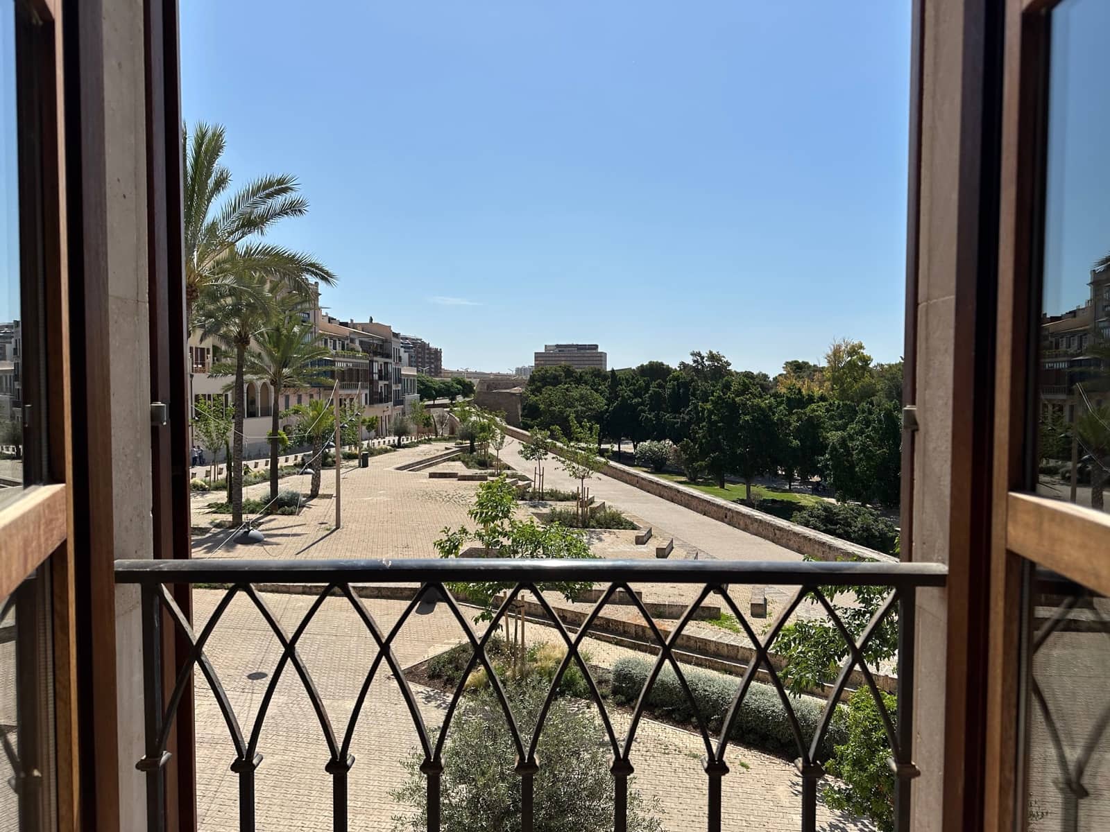 2 soveværelse Lejlighed til leje i Palma de Mallorca med garage - € 3.500 (Ref: 9877231)