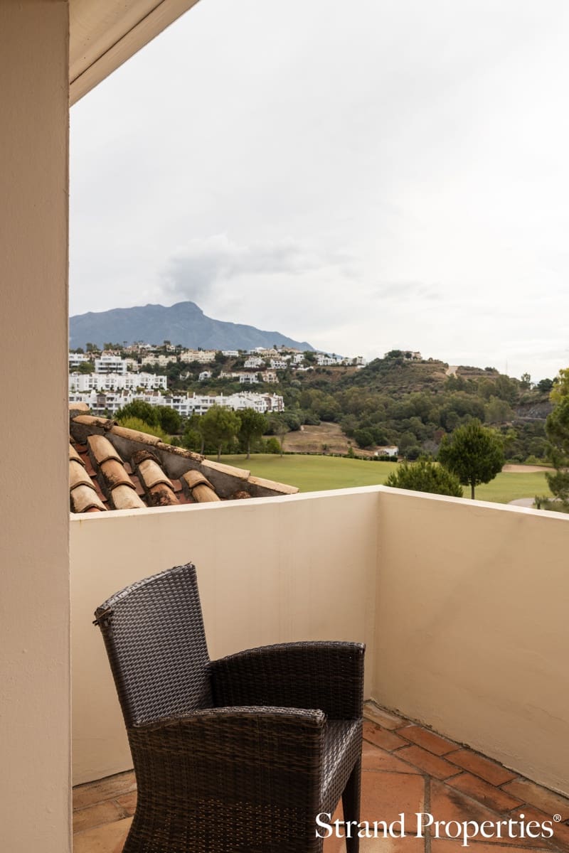 Apartamento de 4 habitaciones en Benahavís en venta con piscina - 1.490.000 € (Ref: 9877775)