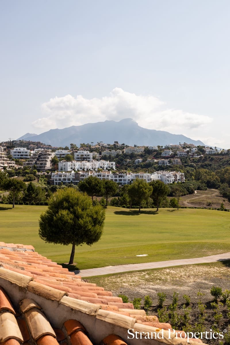 Apartamento de 4 habitaciones en Benahavís en venta con piscina - 1.490.000 € (Ref: 9877775)
