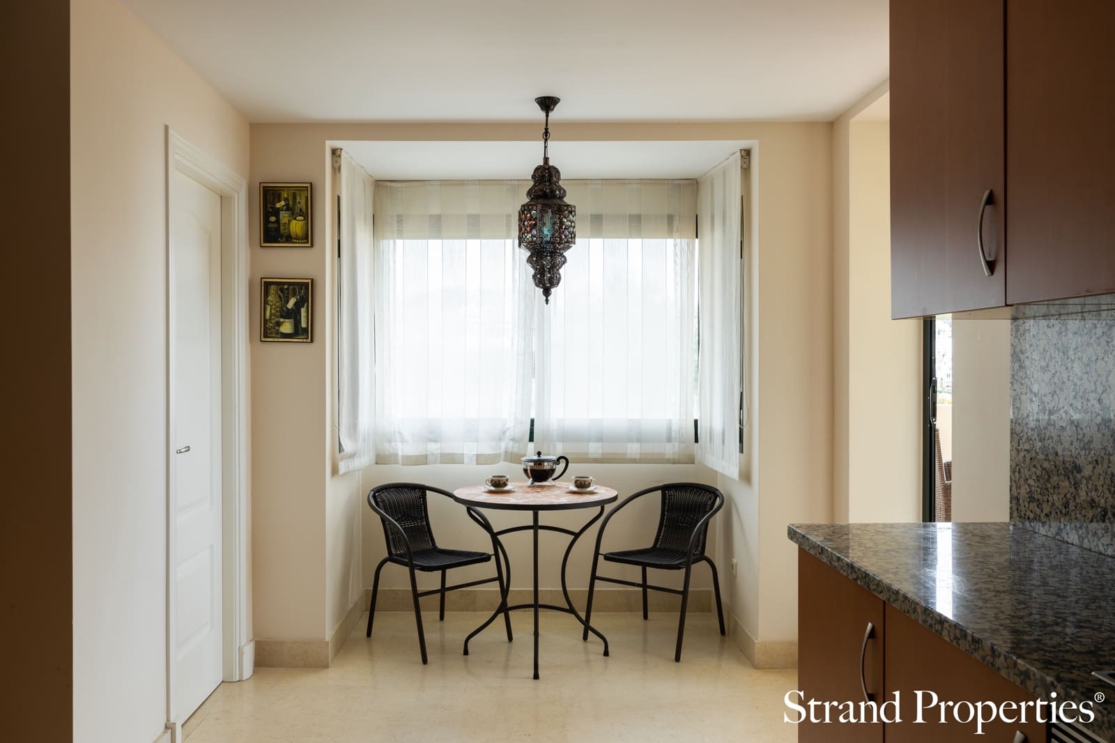 Apartamento de 4 habitaciones en Benahavís en venta con piscina - 1.490.000 € (Ref: 9877775)