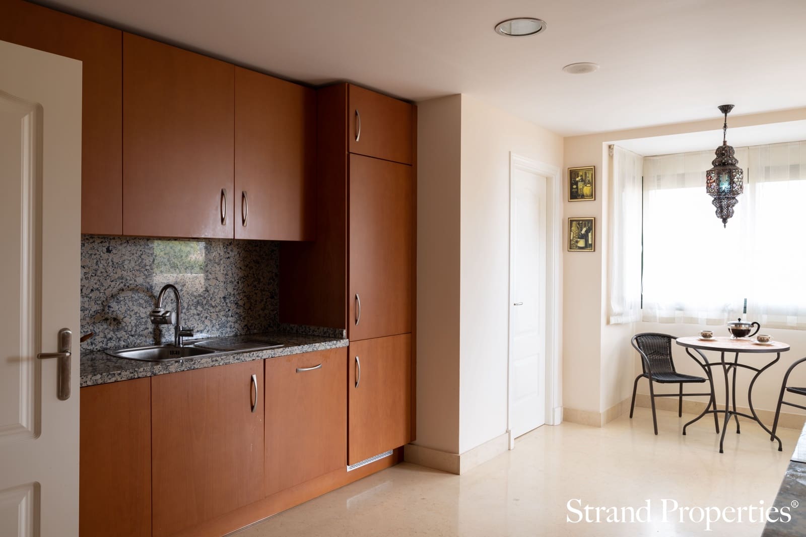 Apartamento de 4 habitaciones en Benahavís en venta con piscina - 1.490.000 € (Ref: 9877775)