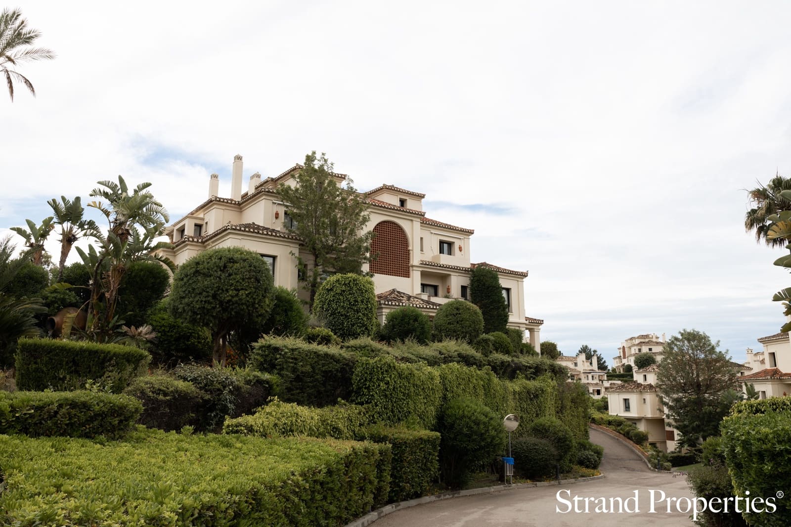 Apartamento de 4 habitaciones en Benahavís en venta con piscina - 1.490.000 € (Ref: 9877775)