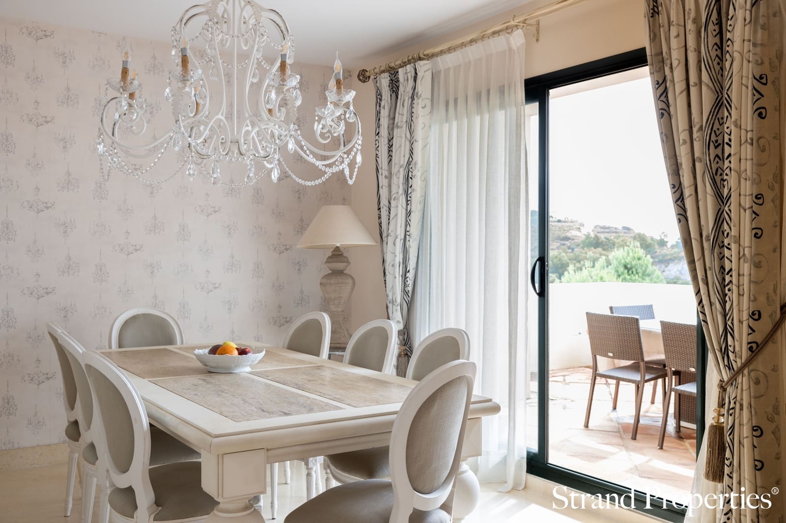 Apartamento de 4 habitaciones en Benahavís en venta con piscina - 1.490.000 € (Ref: 9877775)