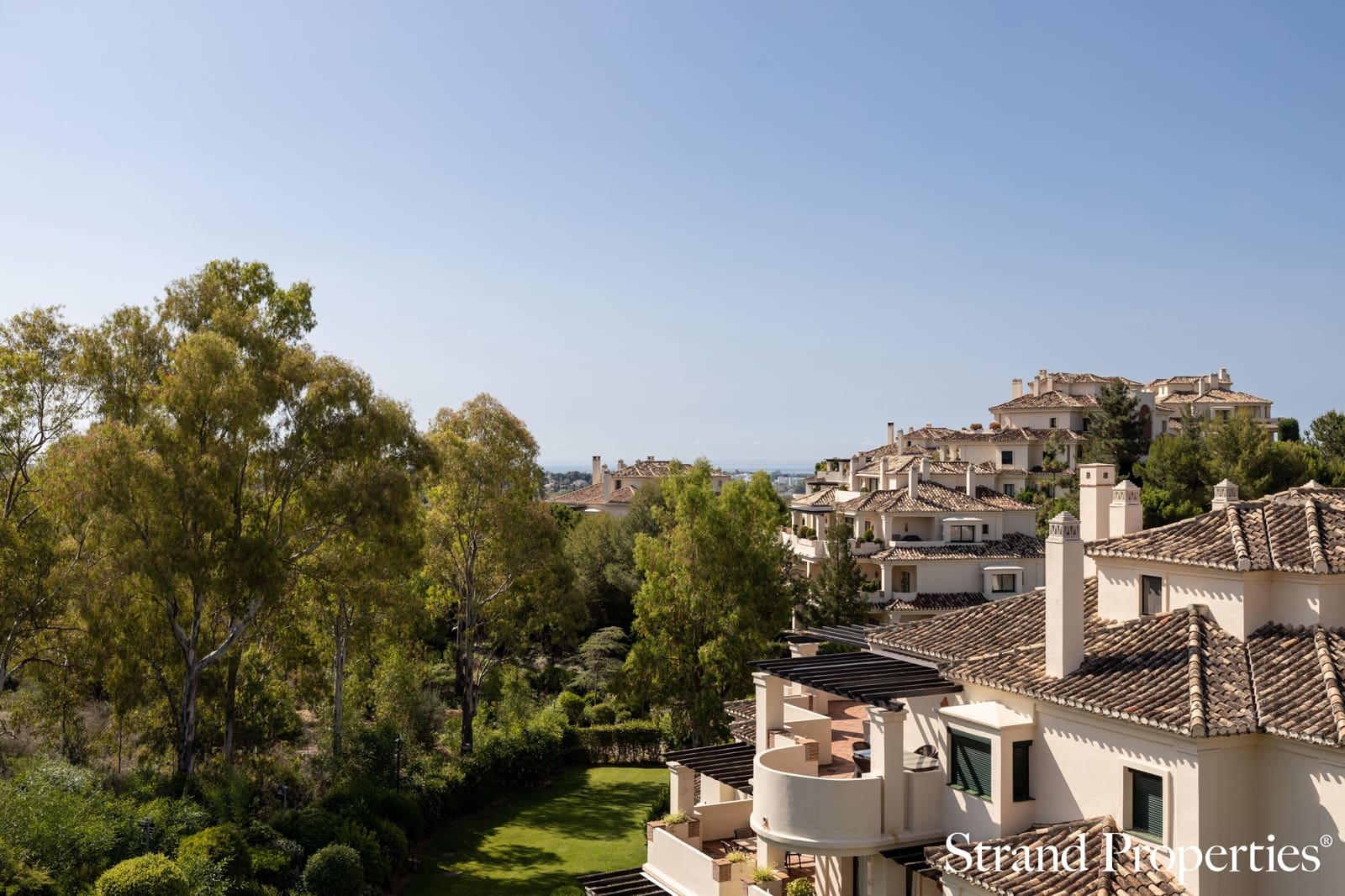Apartamento de 4 habitaciones en Benahavís en venta con piscina - 1.490.000 € (Ref: 9877775)