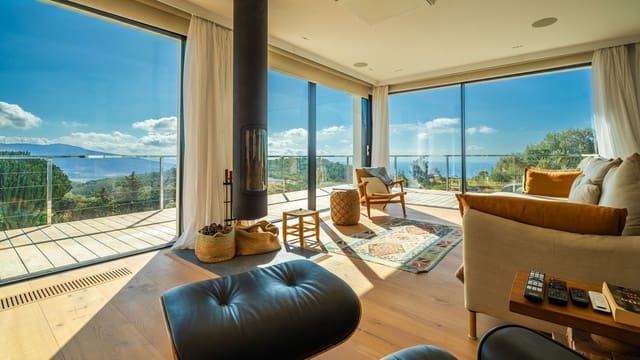 Chalet de 4 habitaciones en Tarifa en venta con piscina - 2.950.000 € (Ref: 9879716)