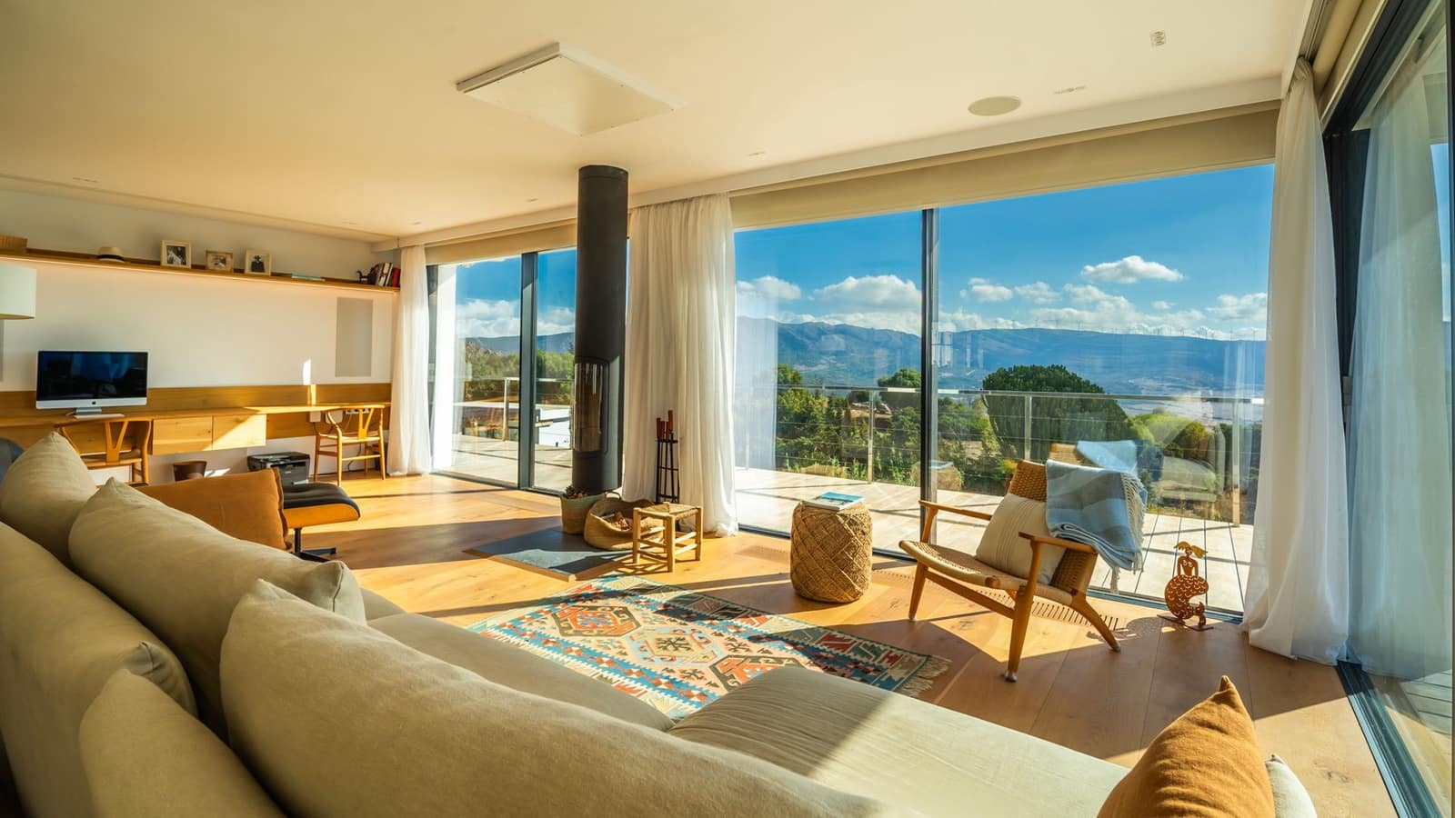 Chalet de 4 habitaciones en Tarifa en venta con piscina - 2.950.000 € (Ref: 9879716)