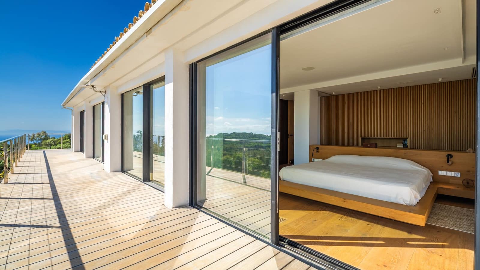 Chalet de 4 habitaciones en Tarifa en venta con piscina - 2.950.000 € (Ref: 9879716)