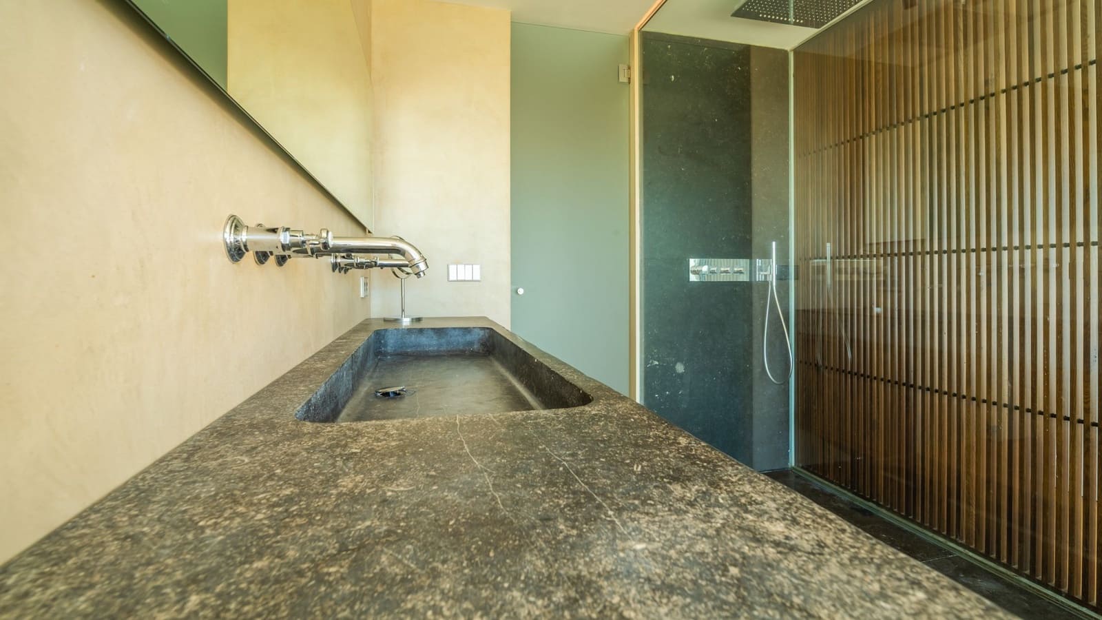 Chalet de 4 habitaciones en Tarifa en venta con piscina - 2.950.000 € (Ref: 9879716)