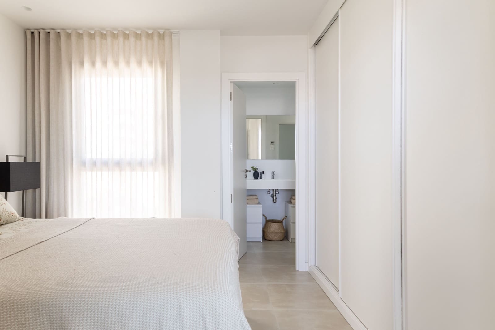 Apartamento de 2 habitaciones en Fuengirola en venta con piscina garaje - 520.000 € (Ref: 9880300)
