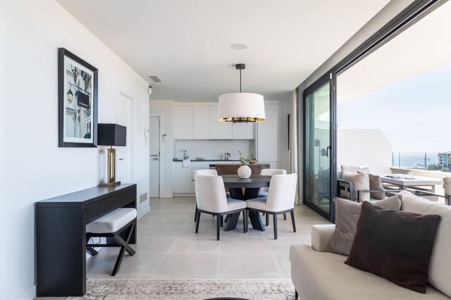 Apartamento de 2 habitaciones en El Higuerón, Fuengirola en venta con piscina garaje - 520.000 € (Ref: 9880300)