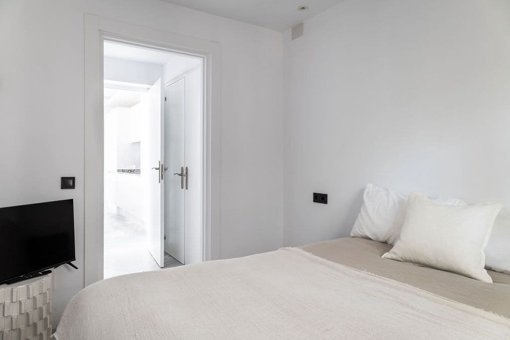 2 Zimmer Apartment zu verkaufen in Benahavis mit Pool - 439.000 € (Ref: 9880342)