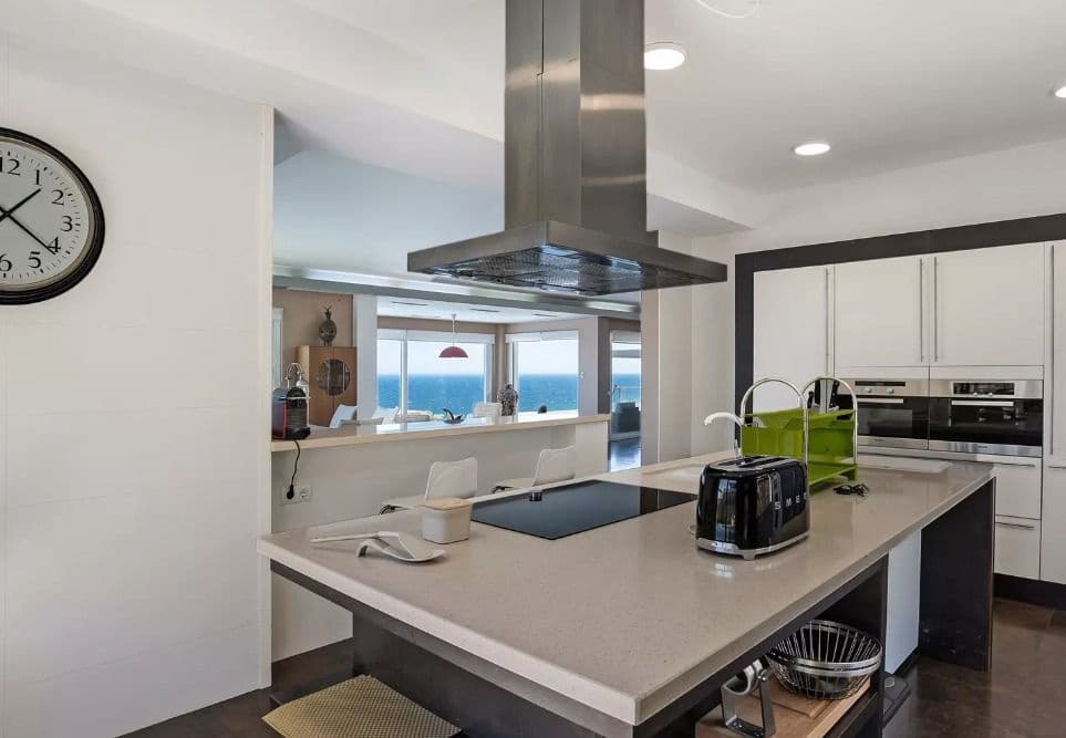 4 soverom Villa til salgs i Tarifa med svømmebasseng - € 4 350 000 (Ref: 9882191)